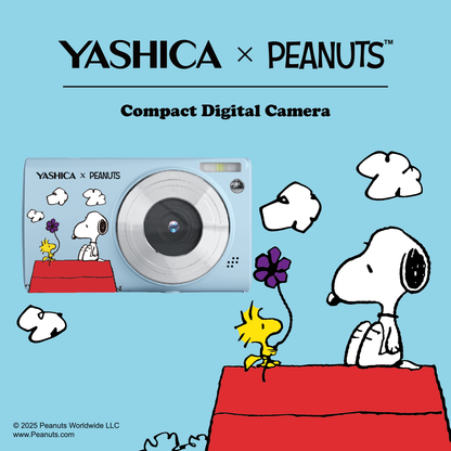 YASHICA x Snoopy Digital Camera Y2K Retro Digicam