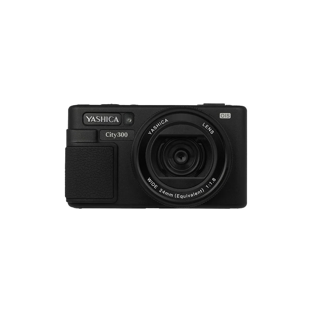 YASHICA City 300 Digital Camera with QuickFlash Camera Flashlight