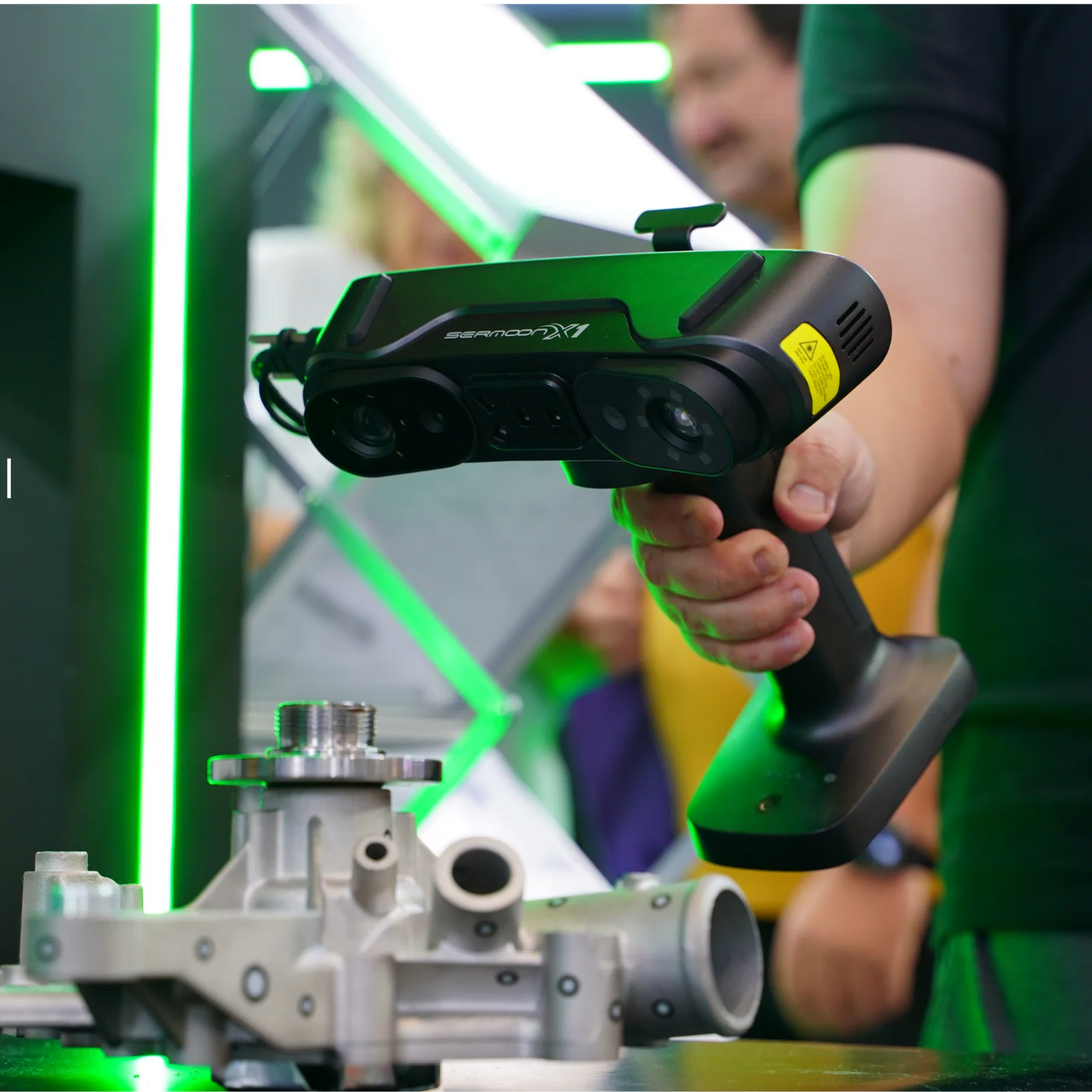 Creality Sermoon X1 Industrial 3D Scanner | Metrology-Grade Hybrid Laser with Photogrammetry Creality -3DxWorld